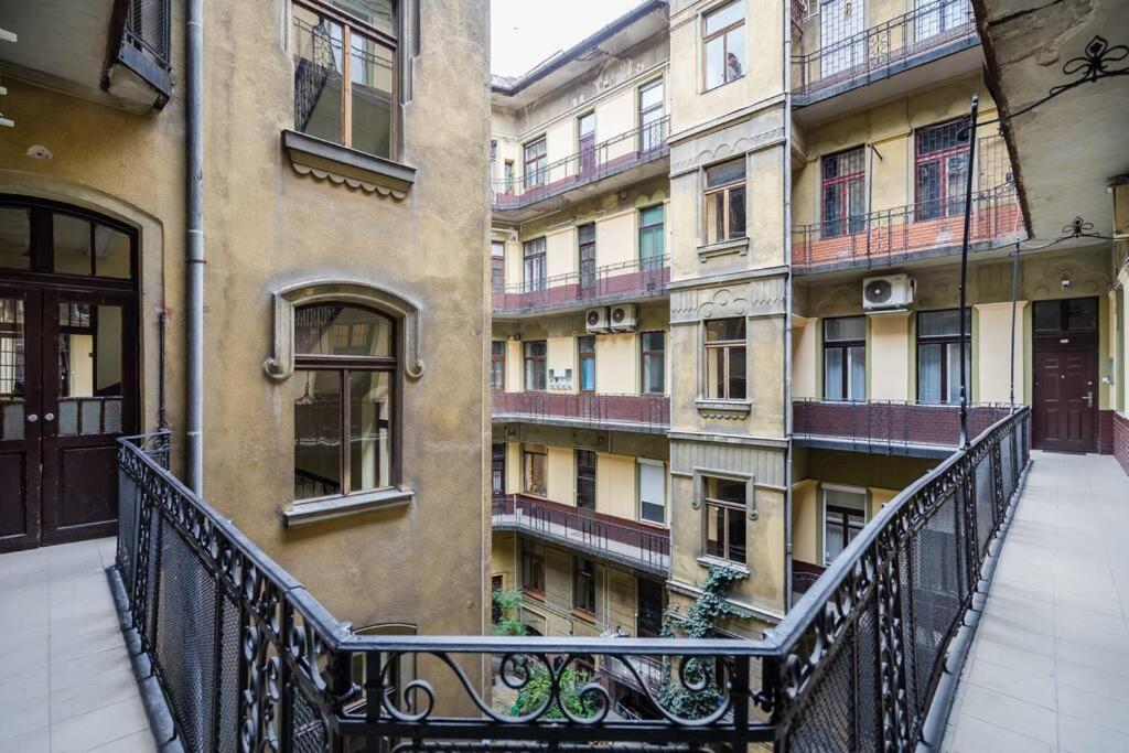 Klauzal Garden City Apartments بودابست المظهر الخارجي الصورة