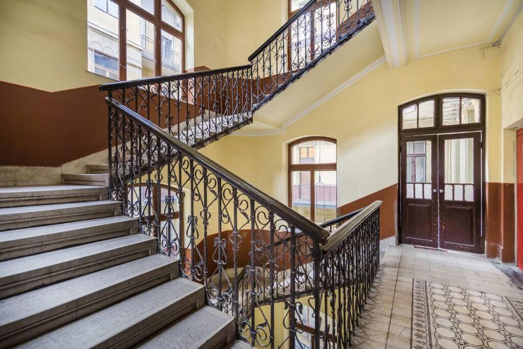 Klauzal Garden City Apartments بودابست المظهر الخارجي الصورة